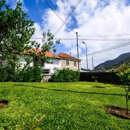 Luxurioeses Haus Der Leidenschaft Holiday home Machico (Madeira)